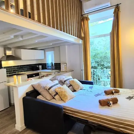 Coocon - Coeur De - Terrasse Apartment